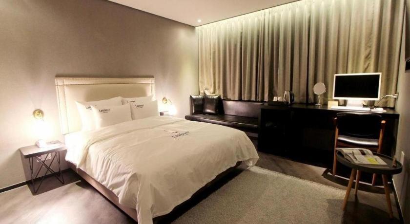Londoner Hotel Busan Exterior foto