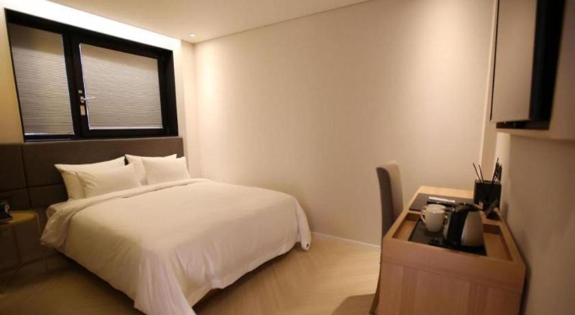 Londoner Hotel Busan Exterior foto