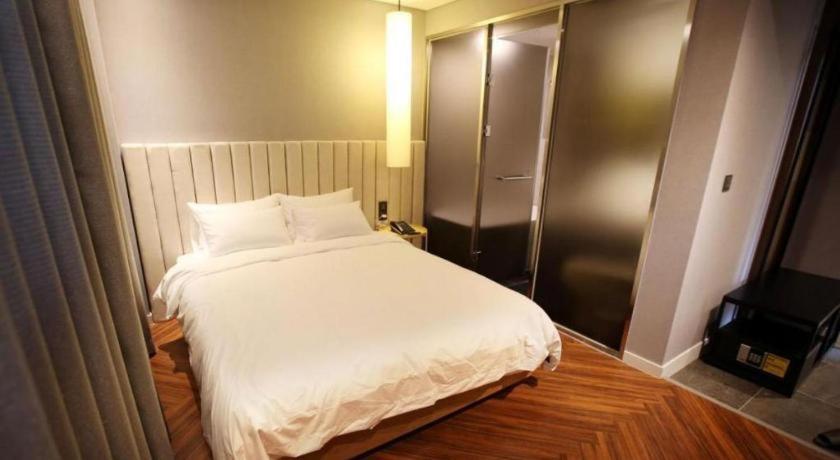 Londoner Hotel Busan Exterior foto