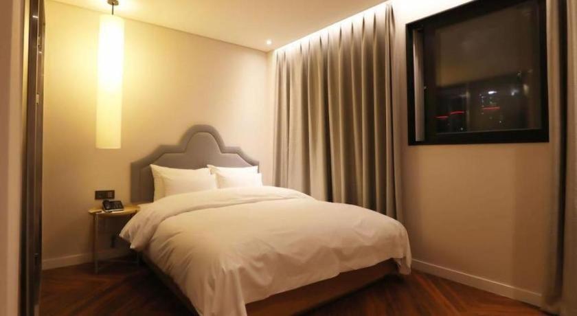 Londoner Hotel Busan Exterior foto